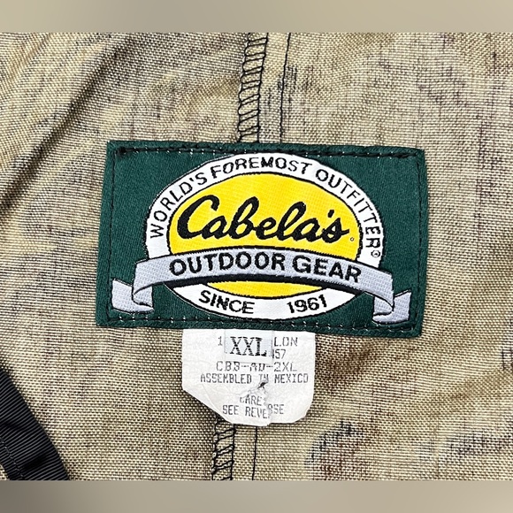 VTG Cabela's Duck Camo Hunting Vest USA Cargo Pockets Detachable Game Pouch XXL - Picture 4 of 9
